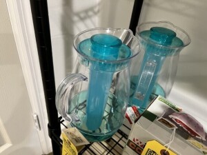 PLASTIC PITCHERS WITH ICE SLEEVE