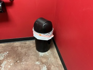 TRASH CAN